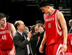 赛前突围战来临；休斯敦火箭围绕全明星赛再遭质疑；质疑声仍在；数据趋势出现新变化的简单介绍