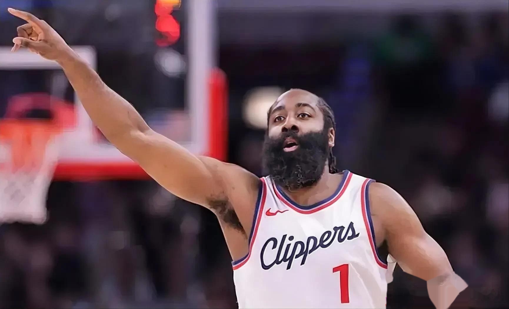 Uzi连续七场比赛得分超过绝杀,快船挑战极限!的简单介绍